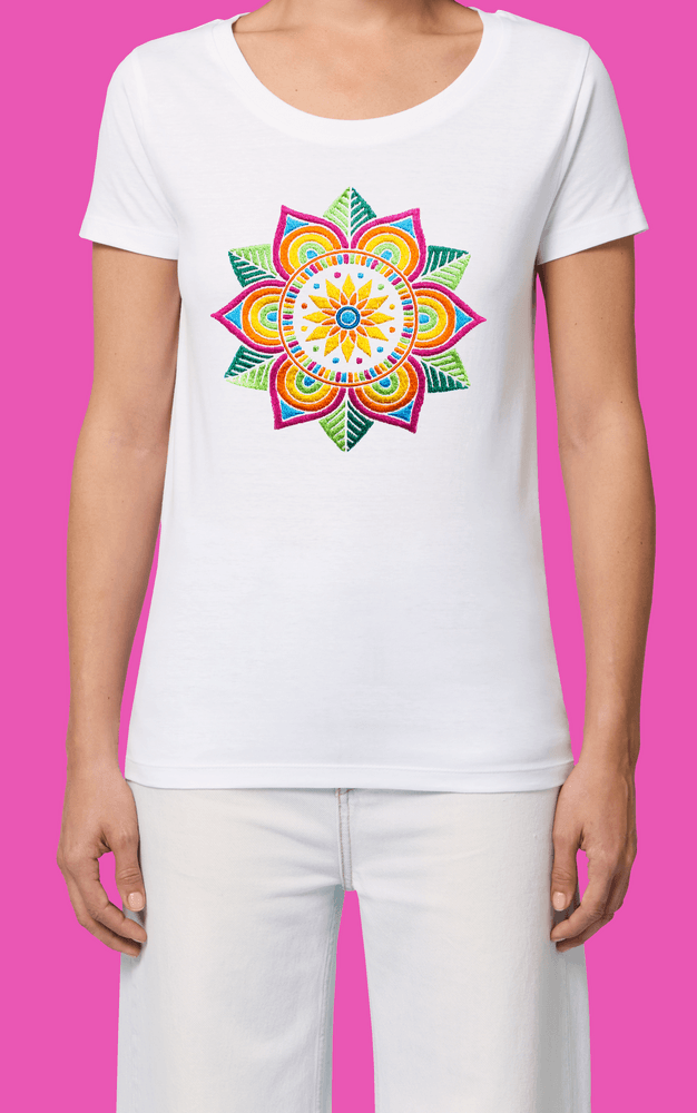 442 Дамска тениска с бродерия Мандала