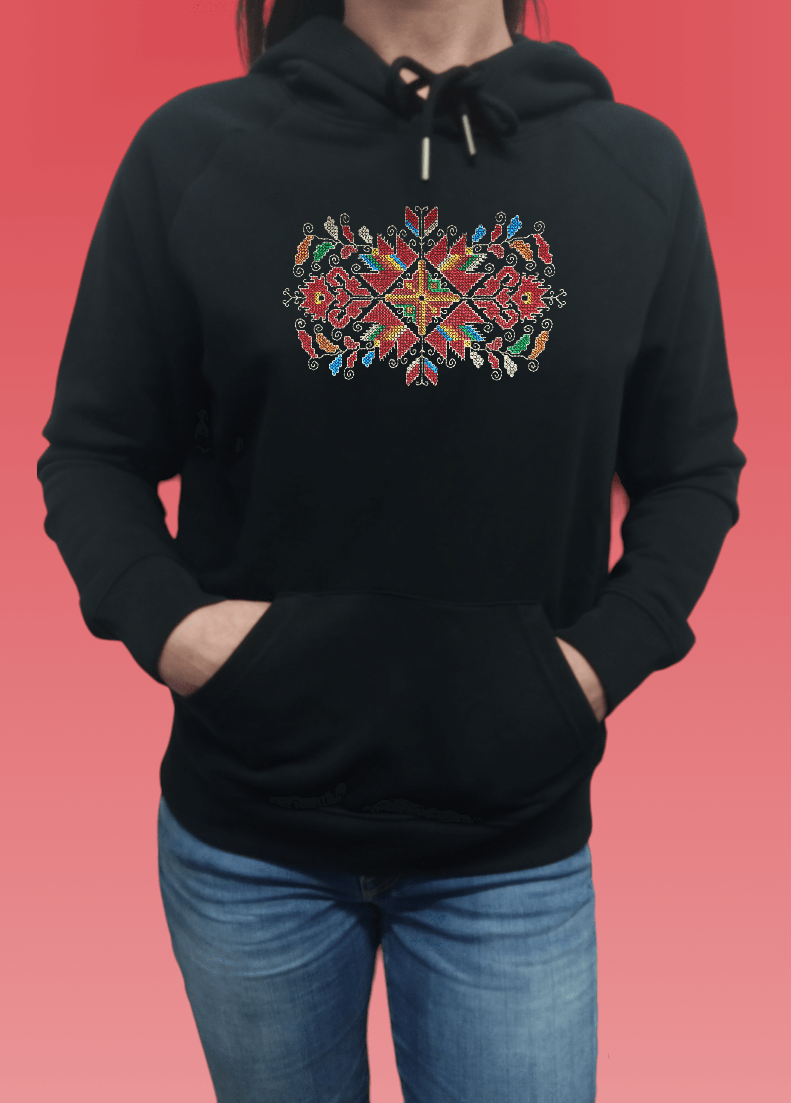 lazarki_urban_woman_black Дамско худи с бродерия Лазарки