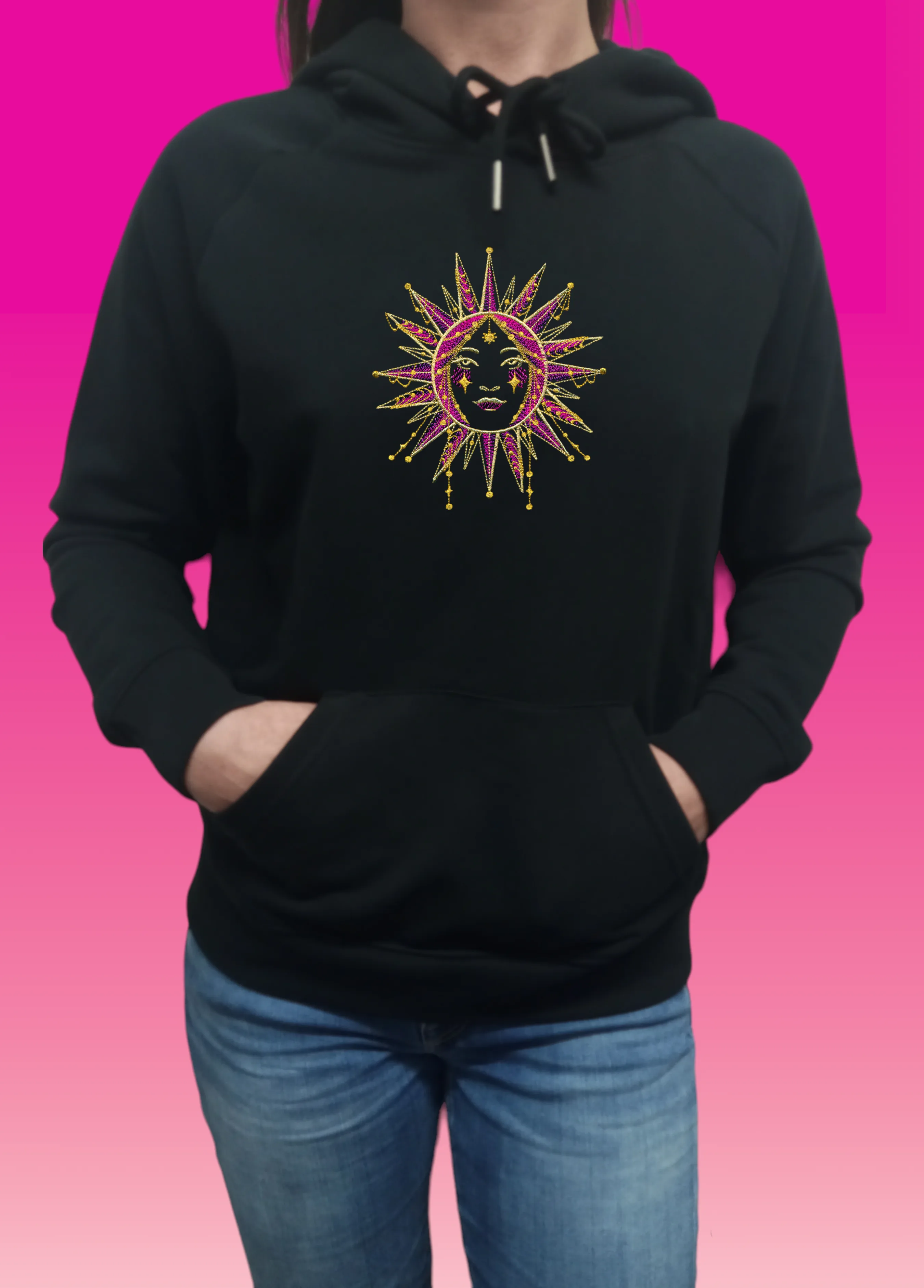 solar_dreams_black_hoody Дамско худи с бродерия Слънчеви мечти