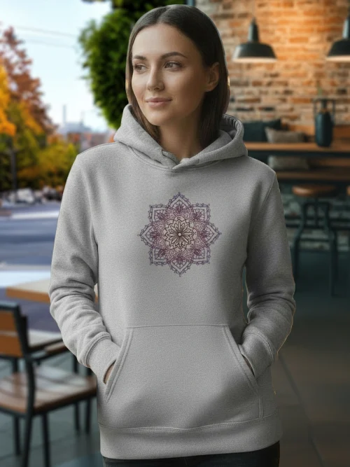 Дамски суичър с мандала Дамско худи с бродерия Мандала, суичър с мандала, Суитшърт с мандала, дрехи с мандали, бохо стил