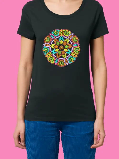 Дамска тениска с бродерия Мандала 9