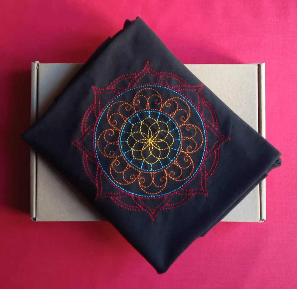 mandala_kant2 Дамска тениска с бродерия Мандала 3