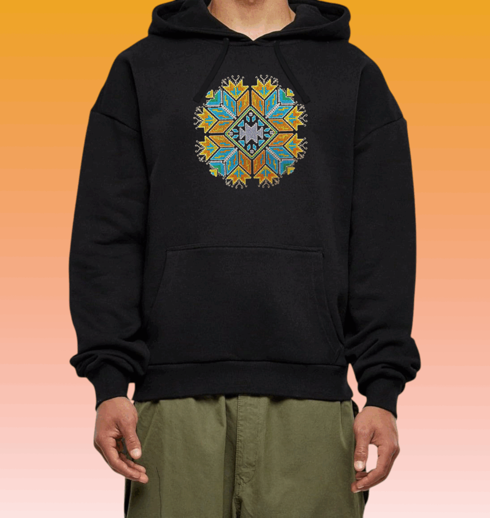 shevica_slunce_kanatica_man_black_hoody Мъжко худи с шевица Слънчева канатица